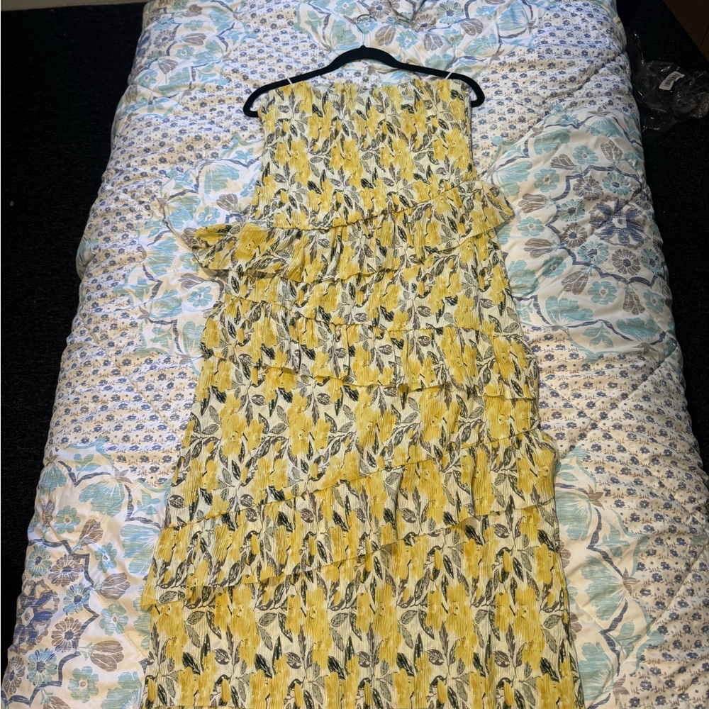 Astr Strapless Yellow Floral Dress